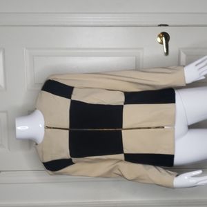 Chad's Place Vintage Cream & Black Top Size 14P